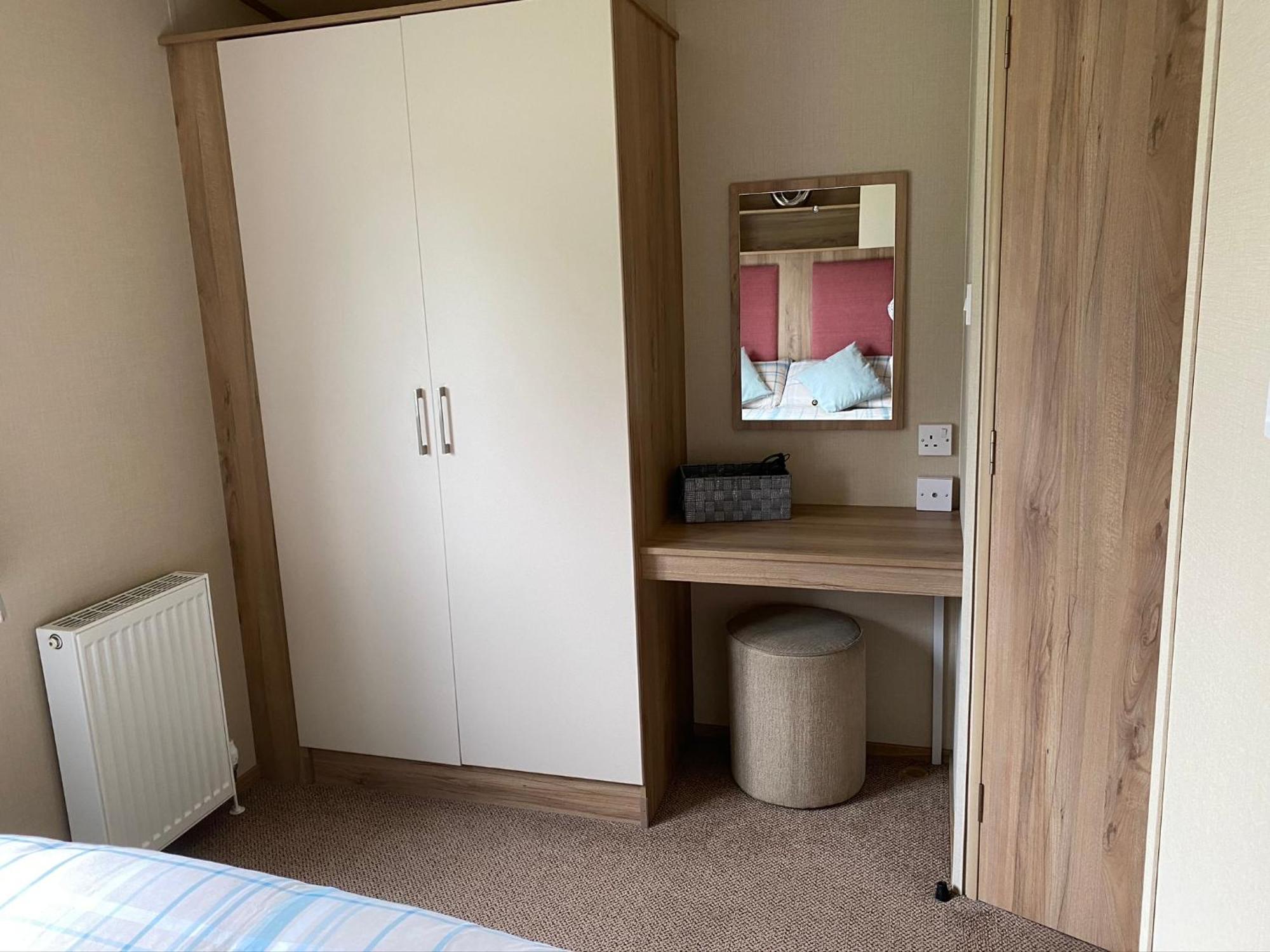 Tattershall Lakes Kingfisher Caravan 8 Berth With Hot Tub & Wifi Luaran gambar