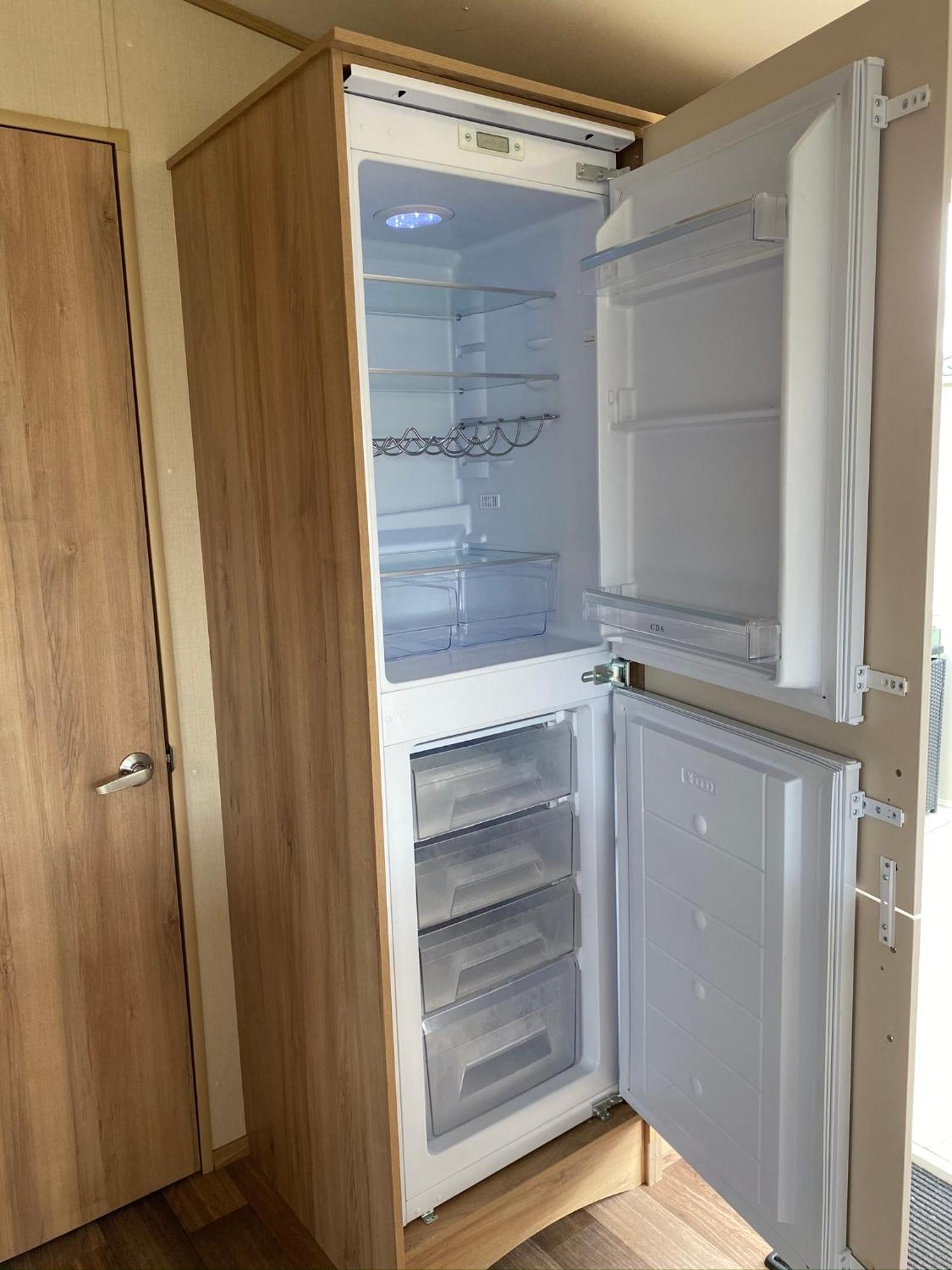 Tattershall Lakes Kingfisher Caravan 8 Berth With Hot Tub & Wifi Luaran gambar