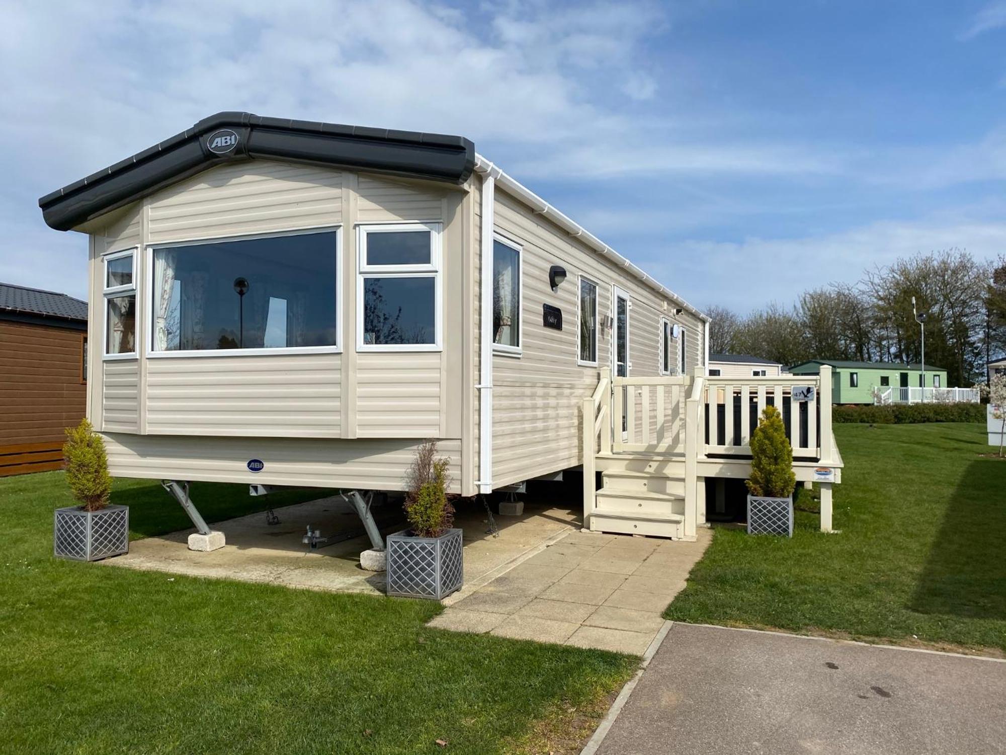 Tattershall Lakes Kingfisher Caravan 8 Berth With Hot Tub & Wifi Luaran gambar