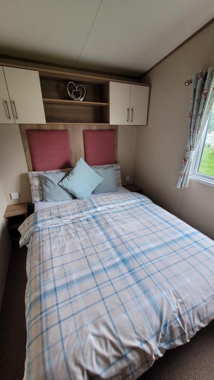 Tattershall Lakes Kingfisher Caravan 8 Berth With Hot Tub & Wifi Luaran gambar