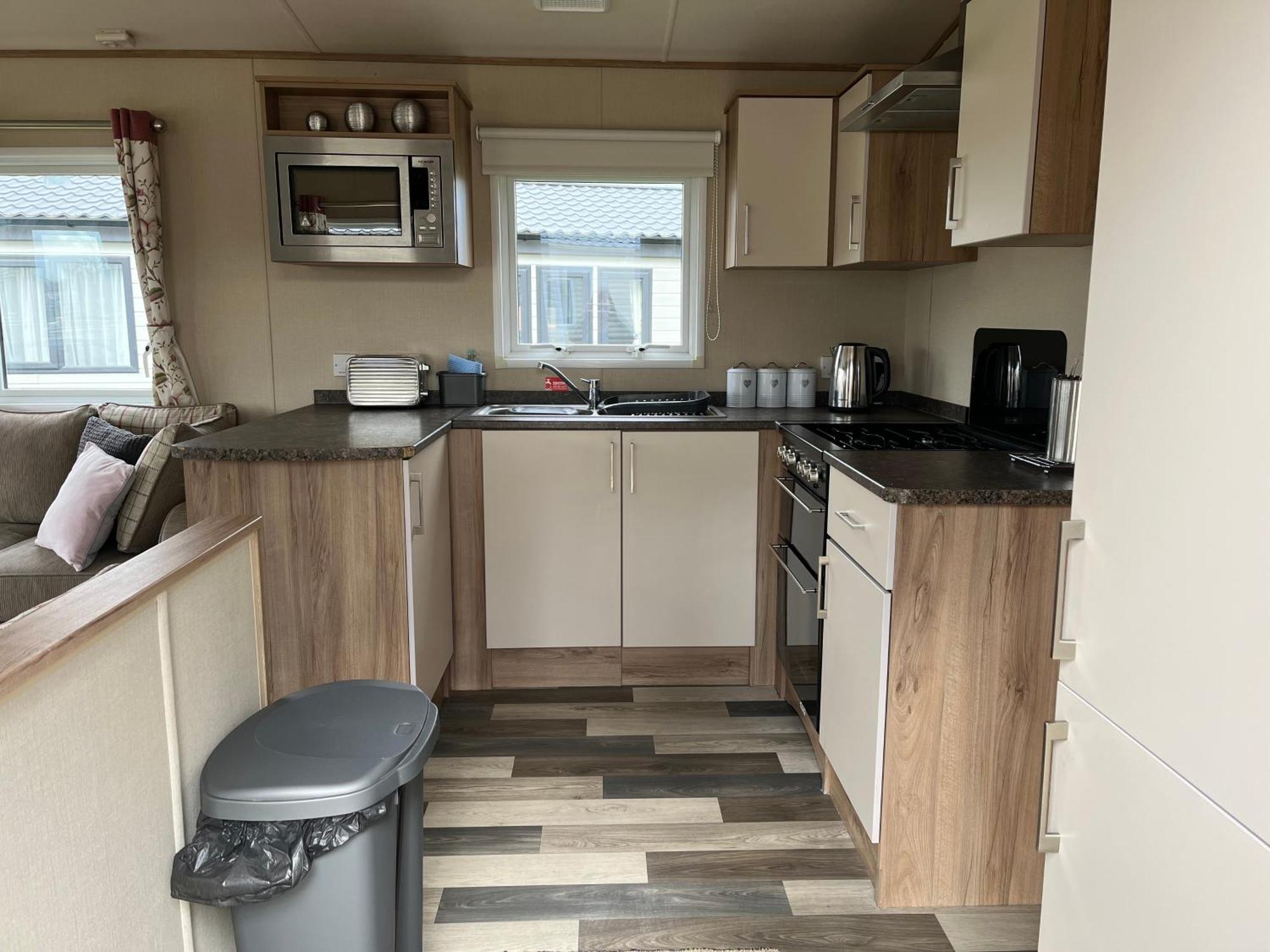 Tattershall Lakes Kingfisher Caravan 8 Berth With Hot Tub & Wifi Luaran gambar
