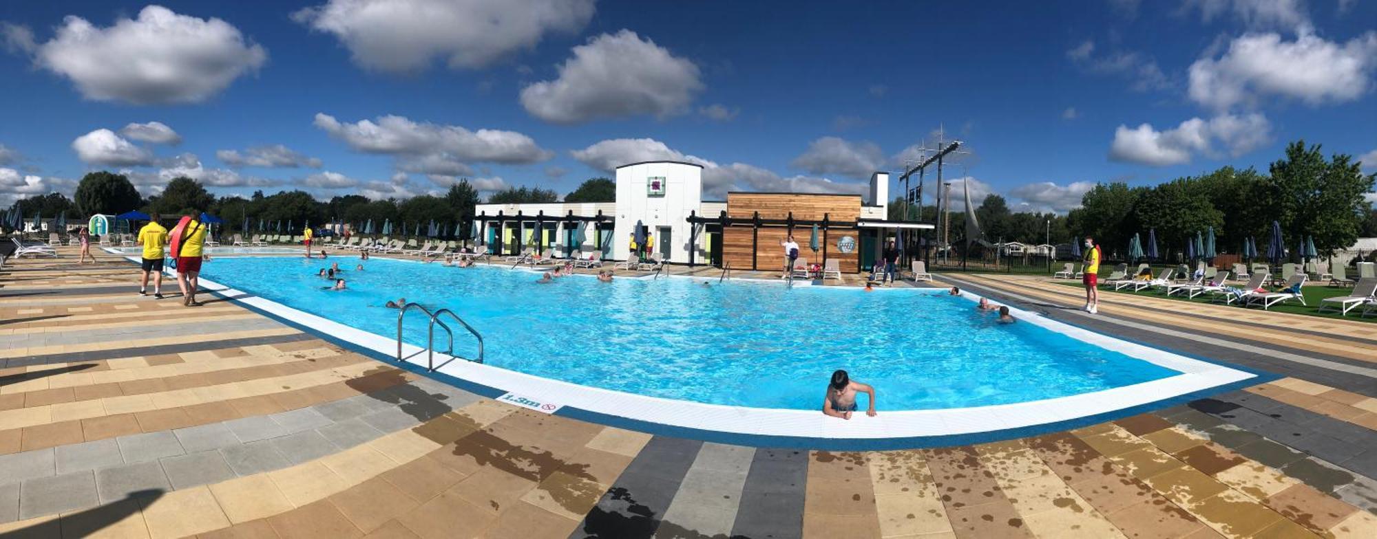 Tattershall Lakes Kingfisher Caravan 8 Berth With Hot Tub & Wifi Luaran gambar